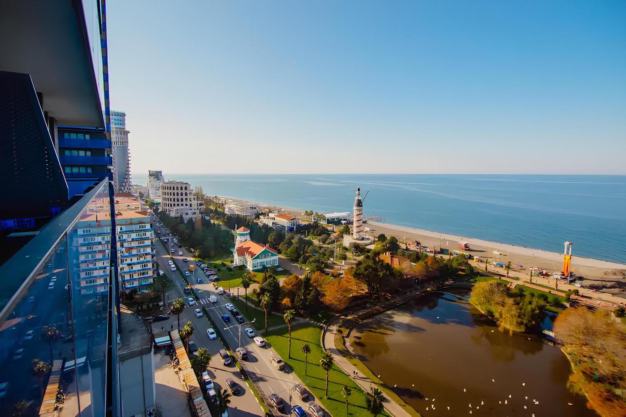 Orbi Panoramic Aparthotel Batumi Exterior photo